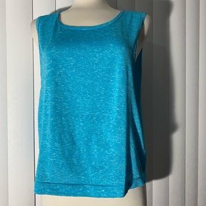 EUC Under Armour Active Wear Top Turquoise top XL